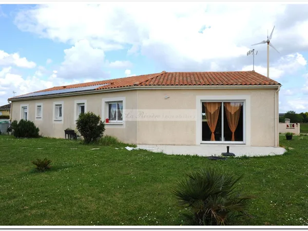 Maison Sainte Sévère 5 Kms de 103 m2 