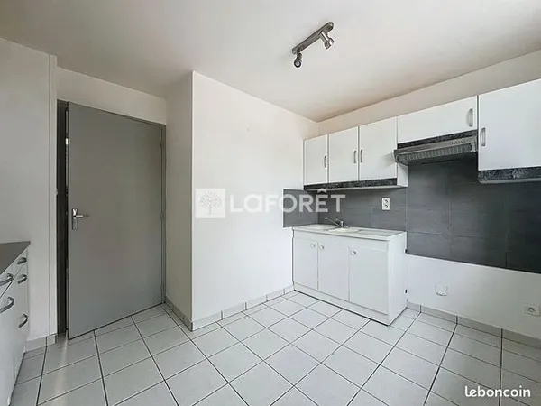 Appartement 1 pièce 30 m² 