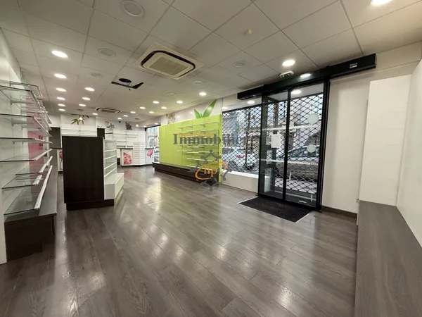 Vente local commercial sur axe passant Saint Affique 