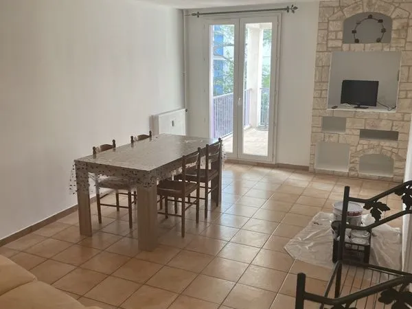 Appartement 4 pièces 76 m² 