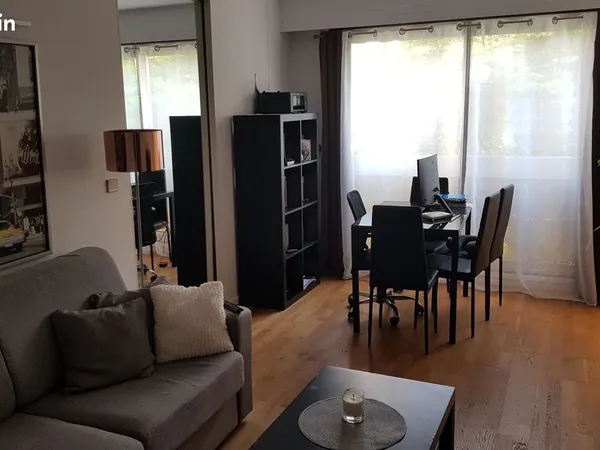 2 pièces meublé 48m² avec parking - Reuilly Diderot 