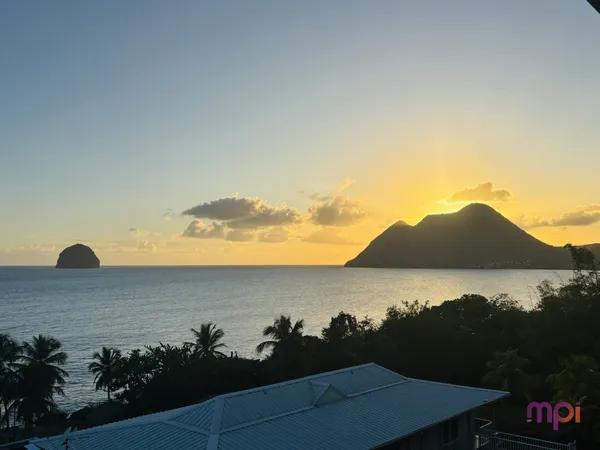 LE DIAMANT APPARTEMENT RENOVE VUE MER 