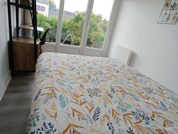 Loue chambre - 23.5m² - 1 pièce, 1 chambre - Saint Brieuc 22000 