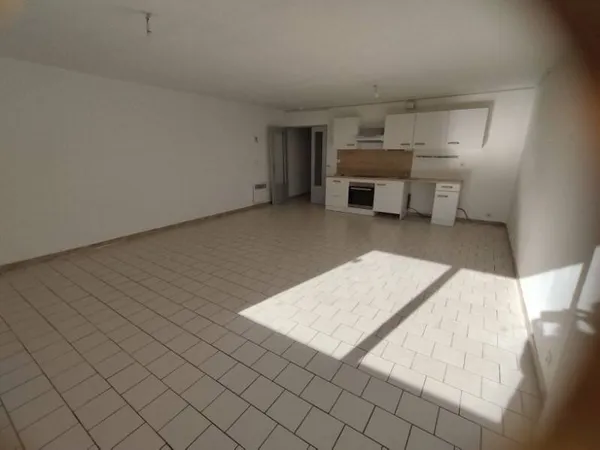 Appartement 4 pièces 82 m² 