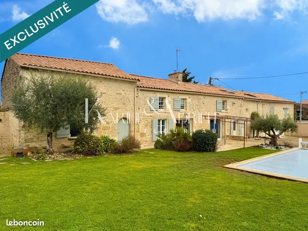 Propriété 6 pièces 210 m² 