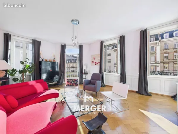 Appartement 5 pièces 151 m² 