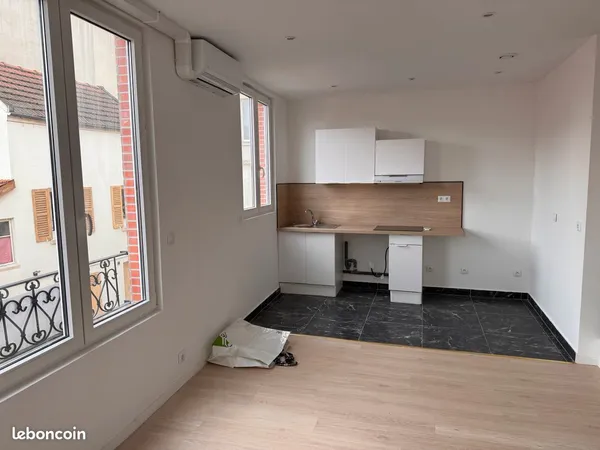 Superbe F2 - Neuf - Centre Ville 