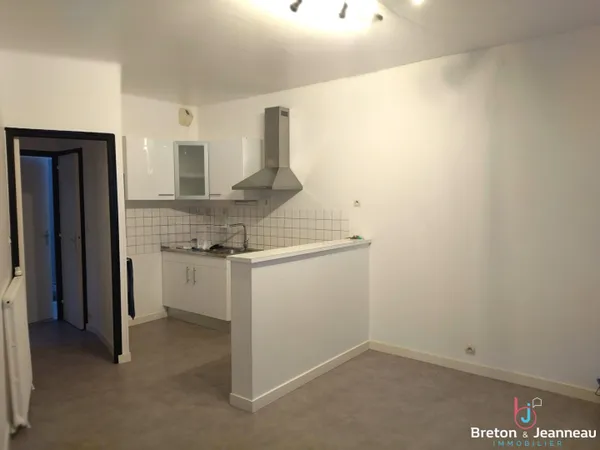APPARTEMENT F4 à MAYENNE 