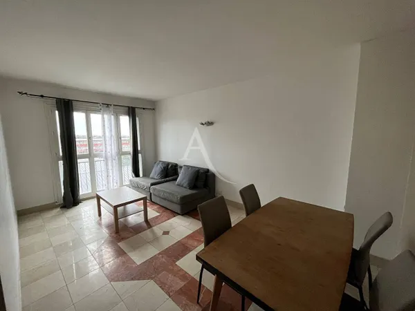 Triplex 3 pièces 57 m² 