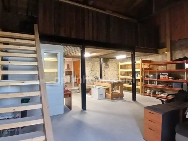 Bureaux 7 m² 
