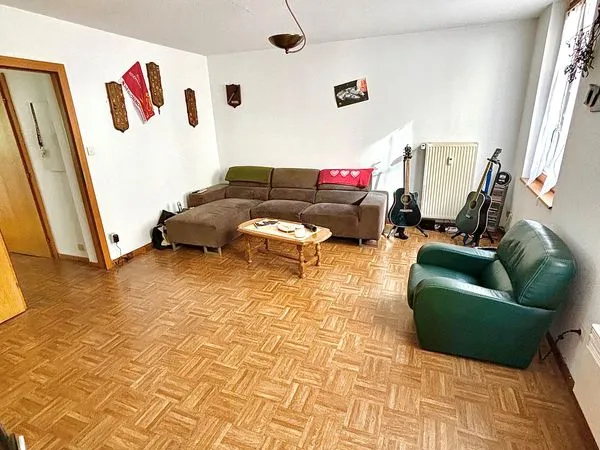Appartement de 4 pièces de 74m² + Garage 