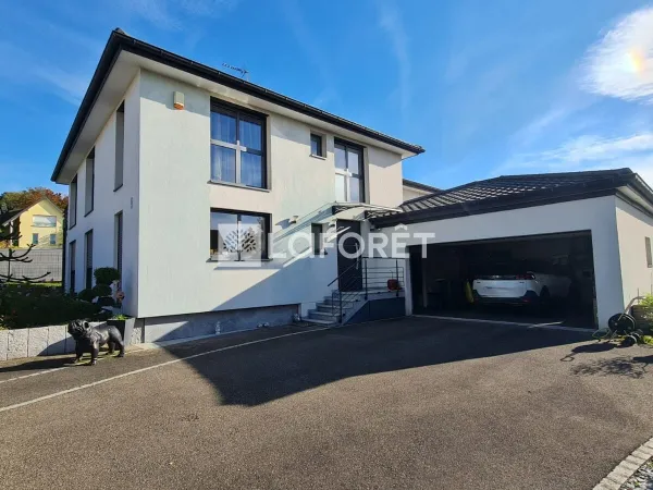 Villa meublée Brunstatt Didenheim 6 pièce(s) 239.18 m2 