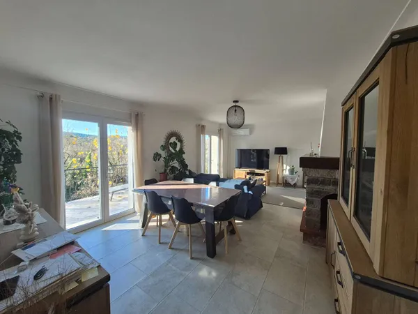 Appartement 3 pièces 96 m² 