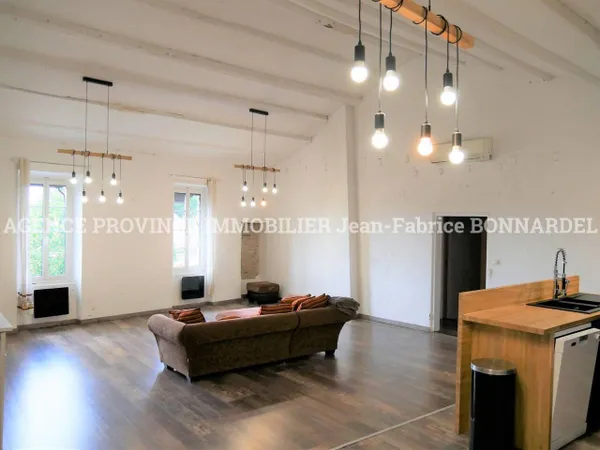 Appartement 2 pièces 94 m² 