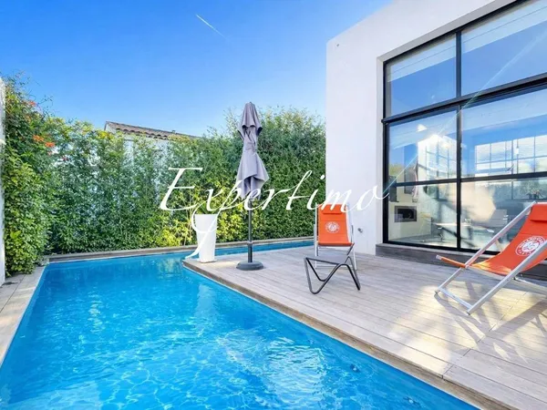 Villa 5 pièces 159 m² 