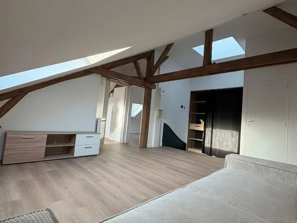 Appartement meublé type 4 