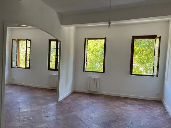 Appartement 3 pièces 84 m² 