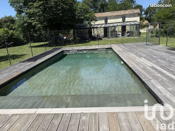 Maison 5 pièces 222 m² 