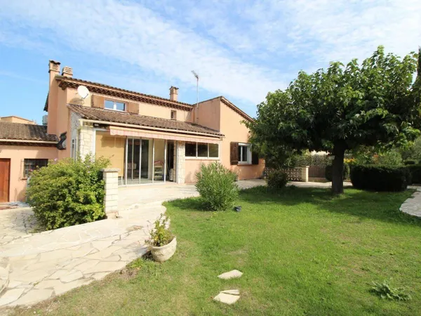 Maison 6 pièces 169 m² 