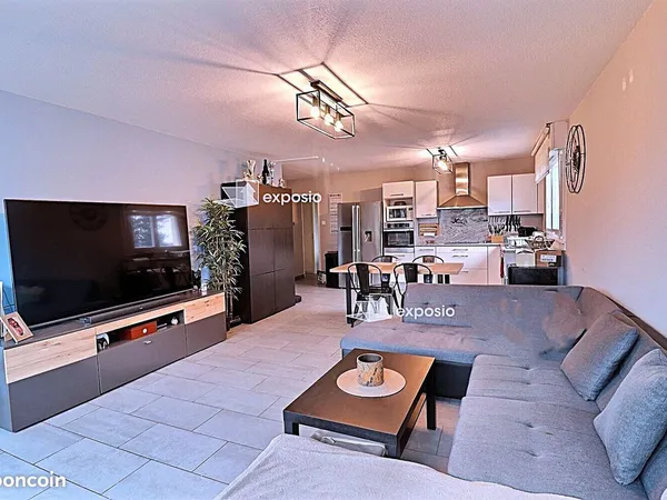 Appartement 3 pièces 77 m² 