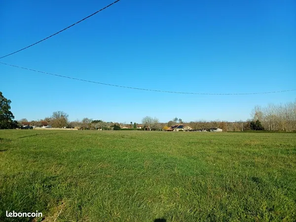 Terrain 19 098 m² Monclar 