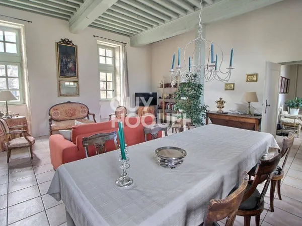 Appartement 4 pièces 107 m² 