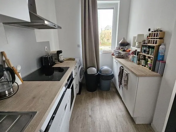 Location t2 saint erblon 