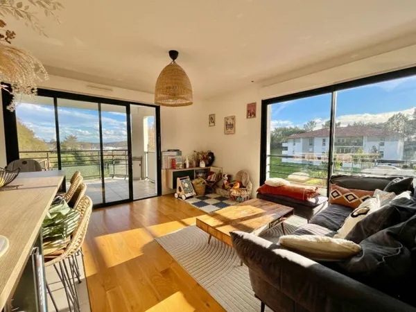Appartement 3 pièces 58 m² 