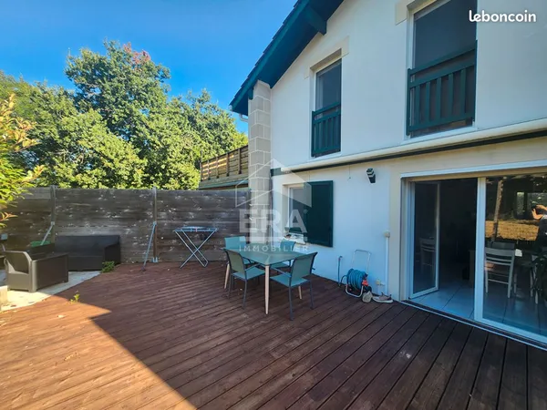 Propriété 4 pièces 74 m² 