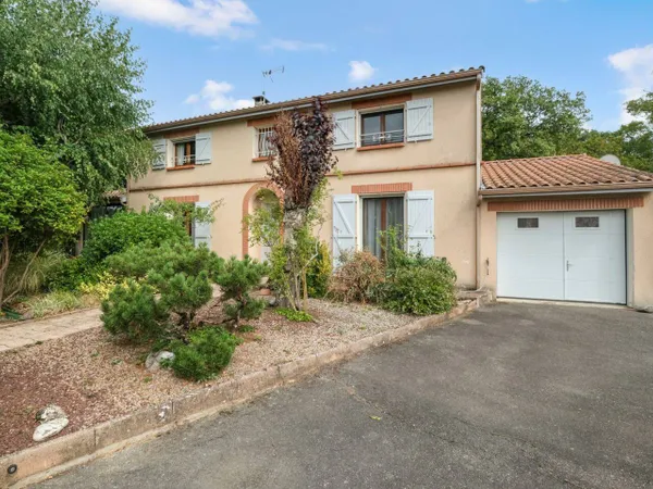 Maison 6 pièces 144 m² 