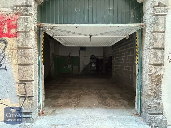 Parking - Garage Location Lyon   364€