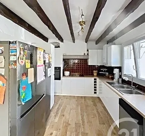 Maison 7 pièces 126 m² 