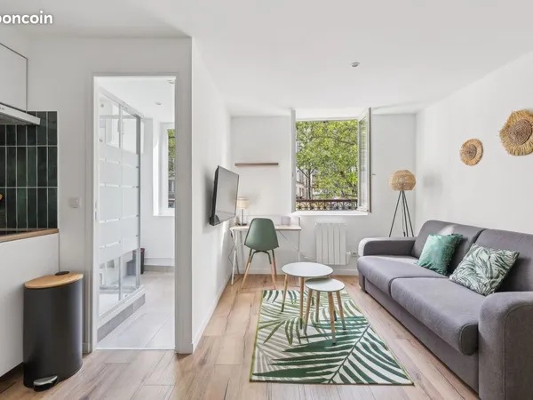 Studio 1 pièce 21 m² 