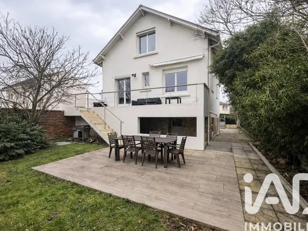 Maison 6 pièces 180 m² 
