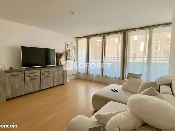 Appartement 3 pièces 62 m² 