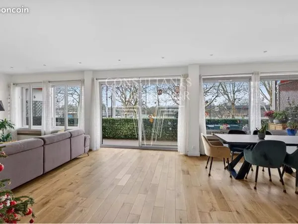 Appartement 4 pièces 104 m² 