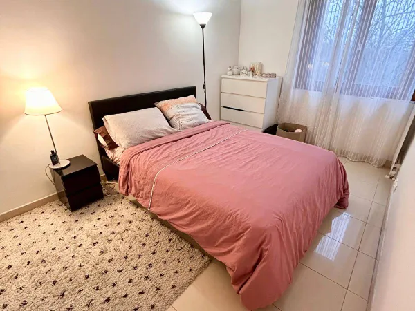 Propose chambre dans appartement en colocation 