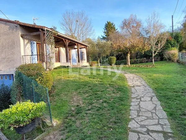Maison Location Bon-Encontre 5p 135m² 980€