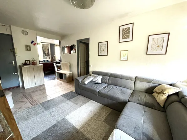 IDEAL INVESTISSEMENT TOULON OUEST ! F4 DANS UNE RESIDENCE FERMEE VENDU LOUE 