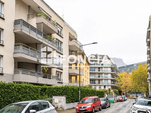 Appartement 3 pièces 69 m² 