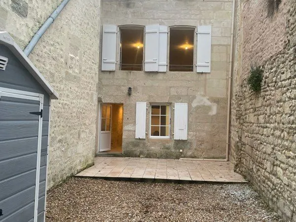 Maison de ville Saintes Saint-Eutrope 