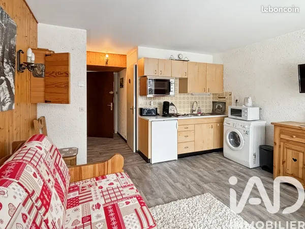 Studio 1 pièce 20 m² 