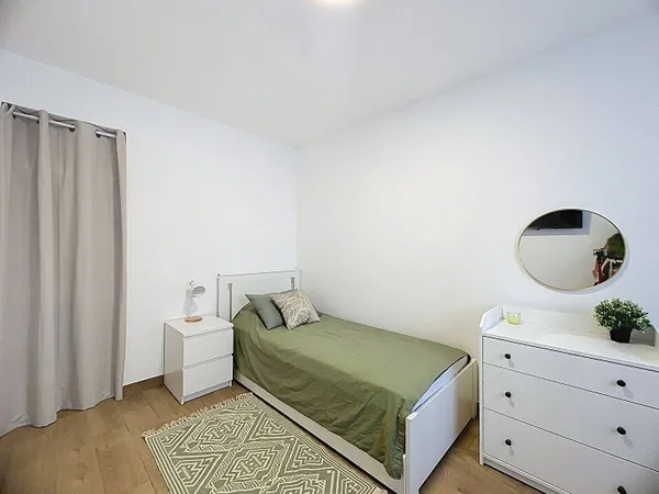 Appartement 1 pièce 16 m² 