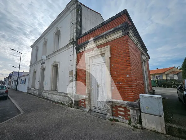 Maison 8 pièces 130 m² 
