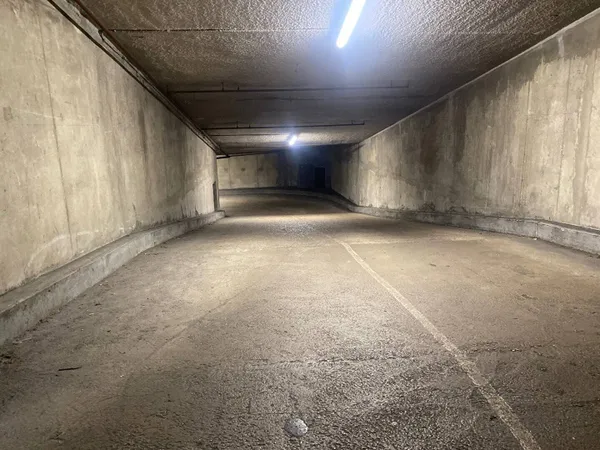 Parking 11 m² 