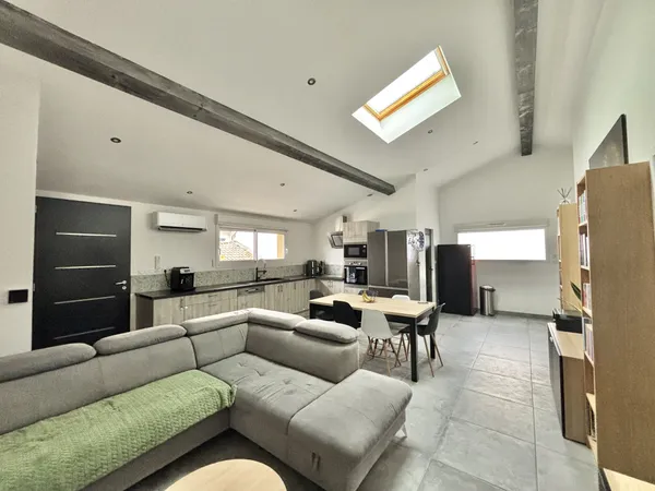 SAINT MARCEL LES VALENCE - APPARTEMENT 3 PIECES RENOVÉ LUMIN 