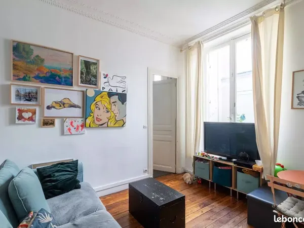 Appartement deux pièces Paris 11 - 40m² 