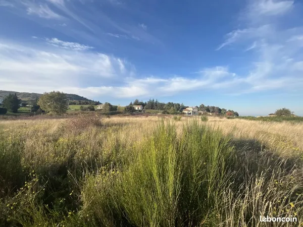 Terrain 701 m² Saint Peray 