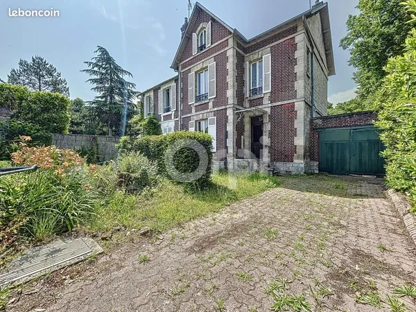 Maison 5 pièces 107 m² 