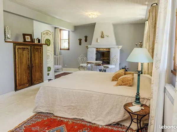 Maison 5 pièces 177 m² 